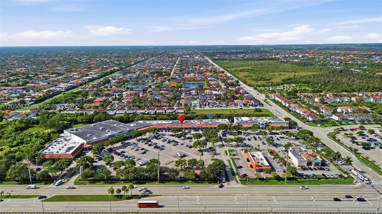 На продажу: $600,000 (0 спален, 0 ванн, 0 Квадратных фут)