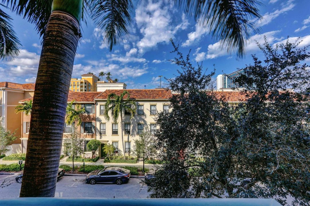 Balcony View, North