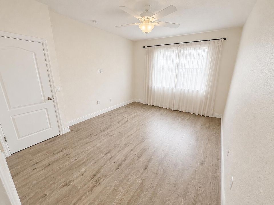 11023 Legacy Lane 301