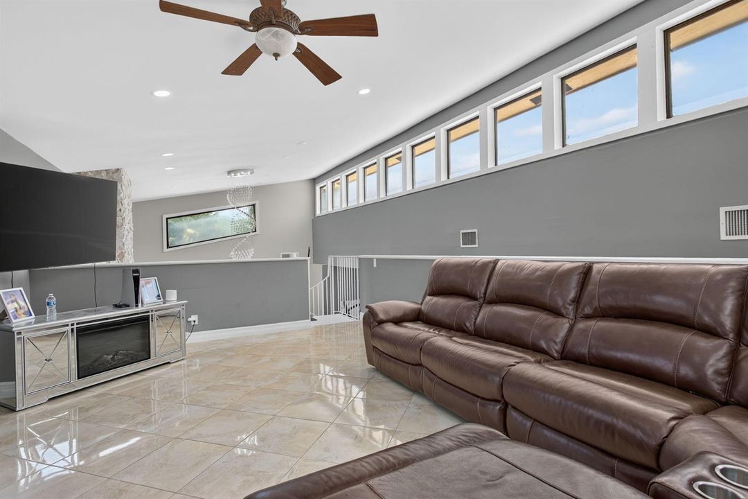27-web-or-mls-7355-8851