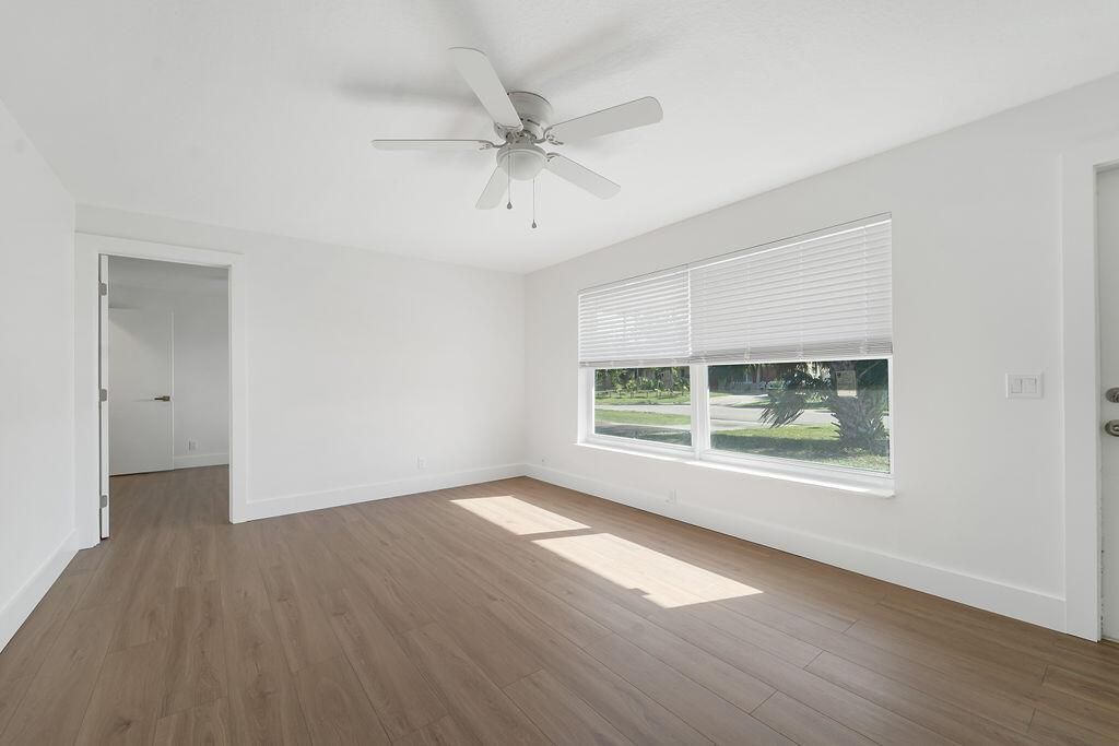 4317BirdwoodSt1-2