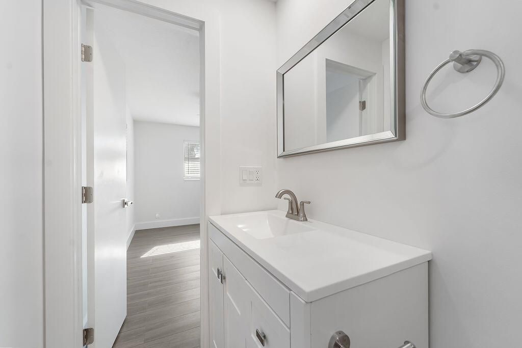 4317BirdwoodSt8-2