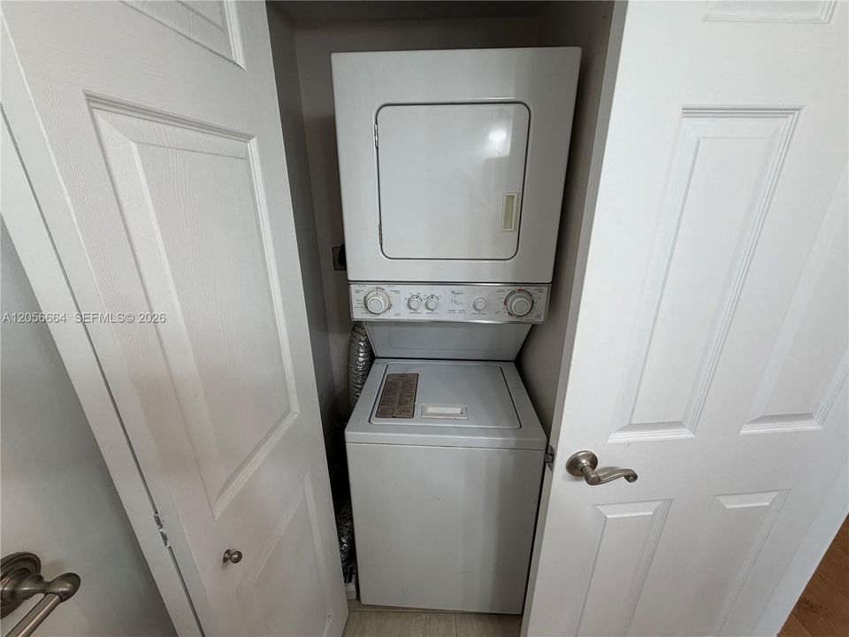 En Renta: $2,150 (1 camas, 1 baños, 1138 Pies cuadrados)