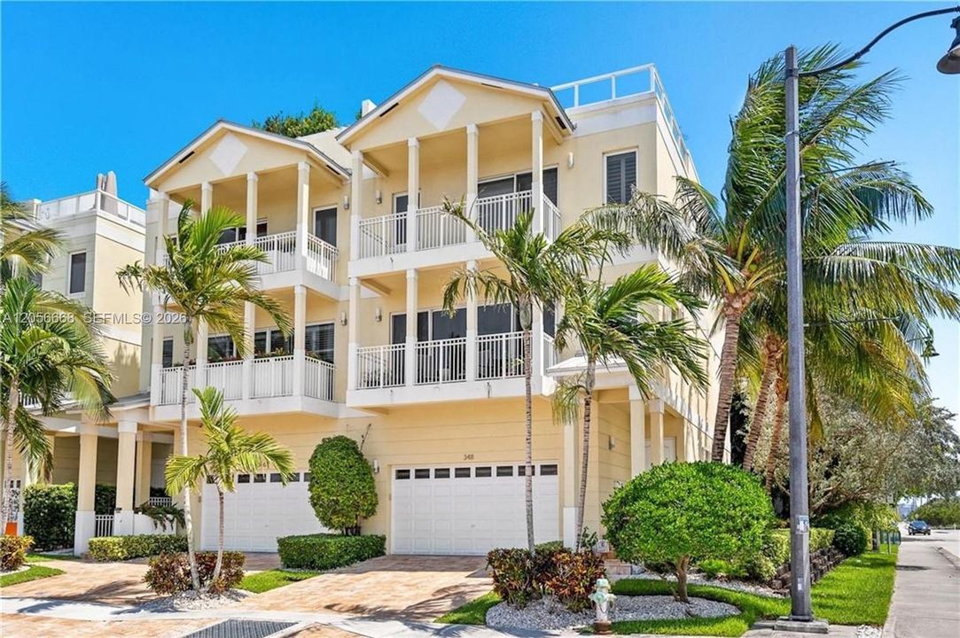 В аренду: $8,995 (4 спален, 4 ванн, 3228 Квадратных фут)
