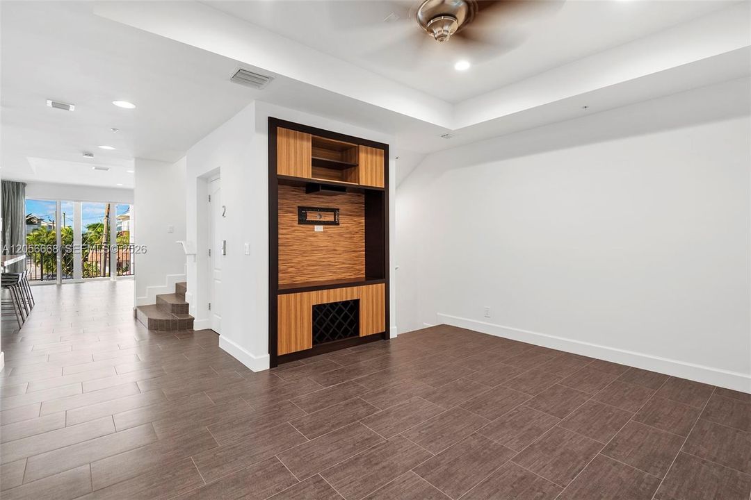 В аренду: $8,995 (4 спален, 4 ванн, 3228 Квадратных фут)