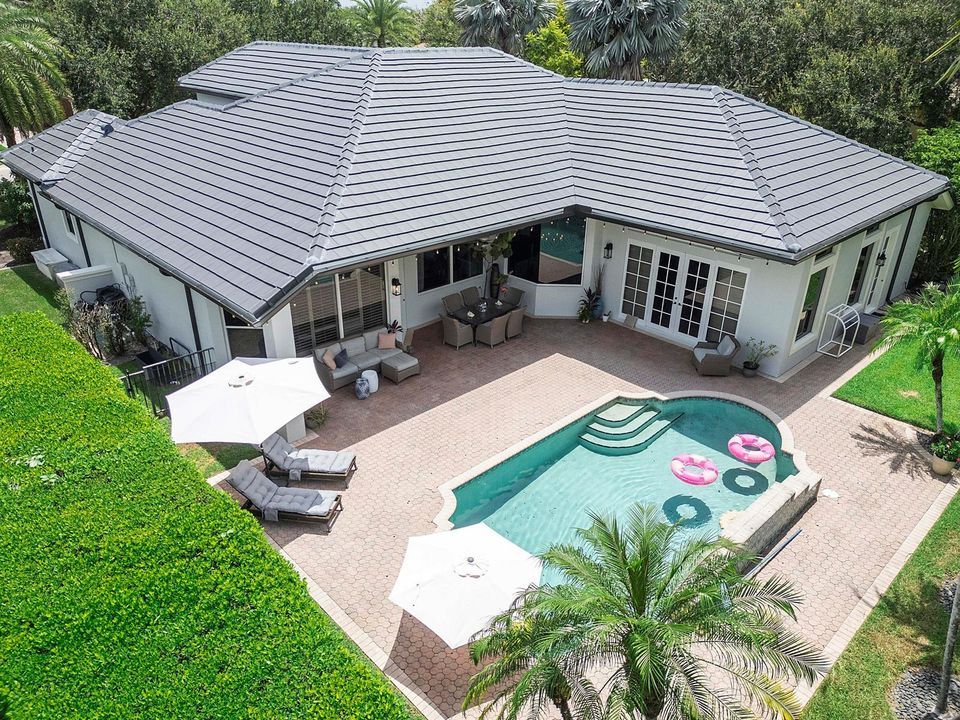 9317 NW 62nd Ct_004