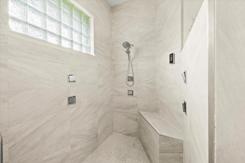 36-Master Bathroom