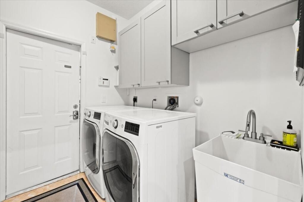 45-Laundry Room