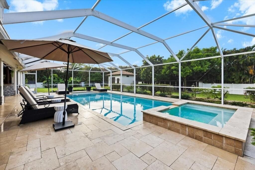 48-Pool-Spa Patio