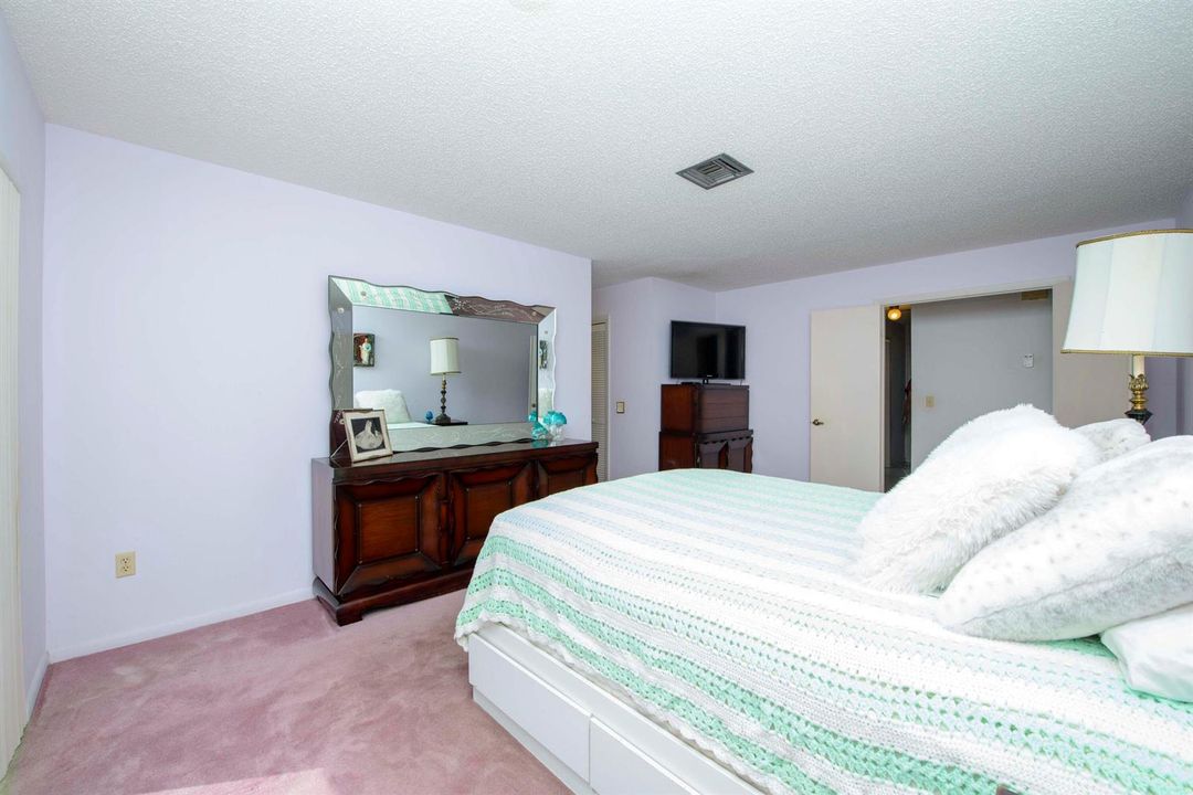 09- Master room (3)