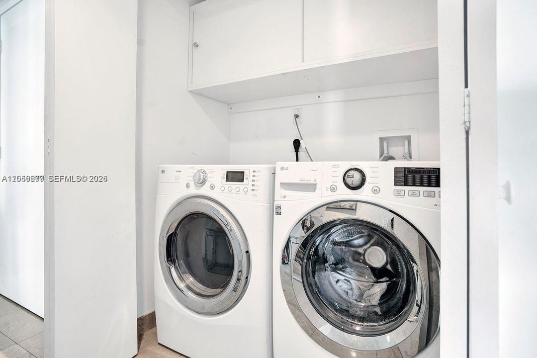 For Rent: $6,000 (3 beds, 2 baths, 1489 Square Feet)