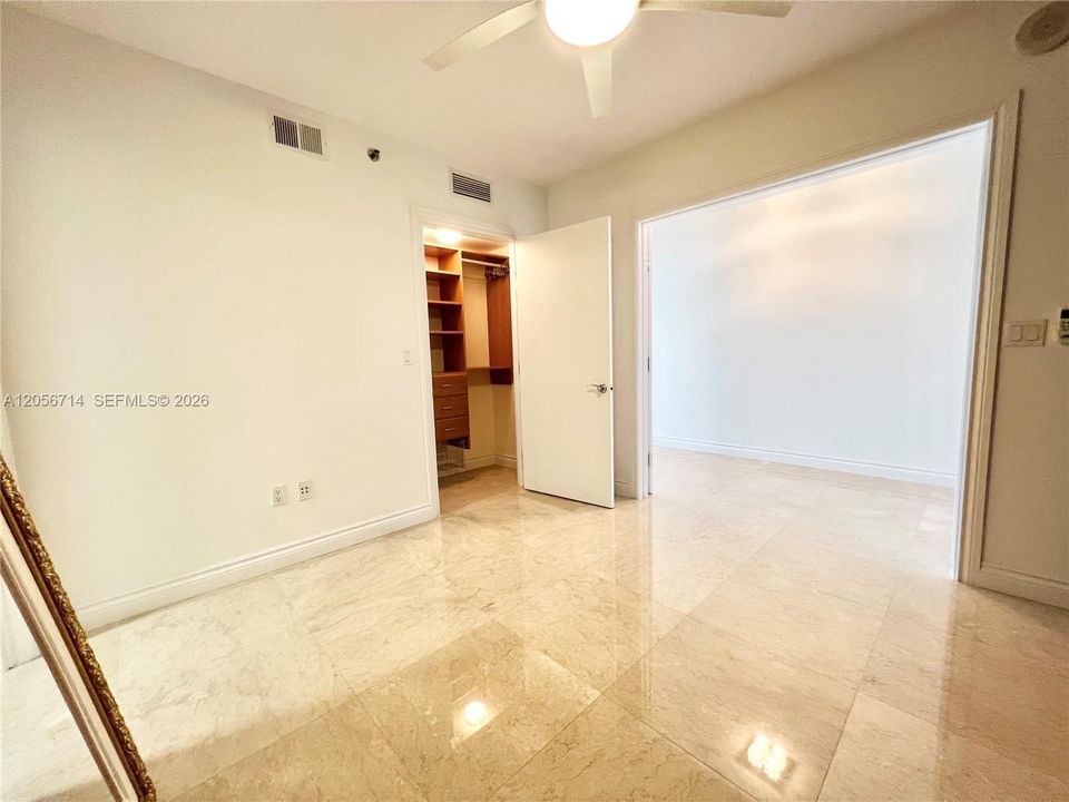 В аренду: $9,500 (3 спален, 3 ванн, 2078 Квадратных фут)