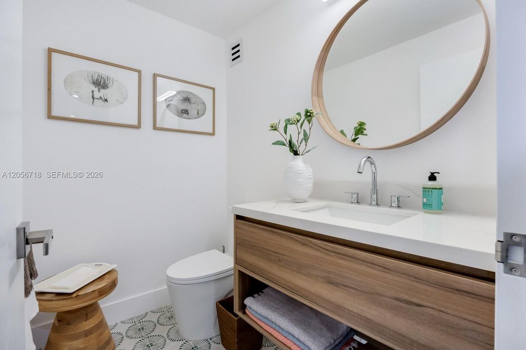 В аренду: $5,000 (1 спален, 1 ванн, 1150 Квадратных фут)