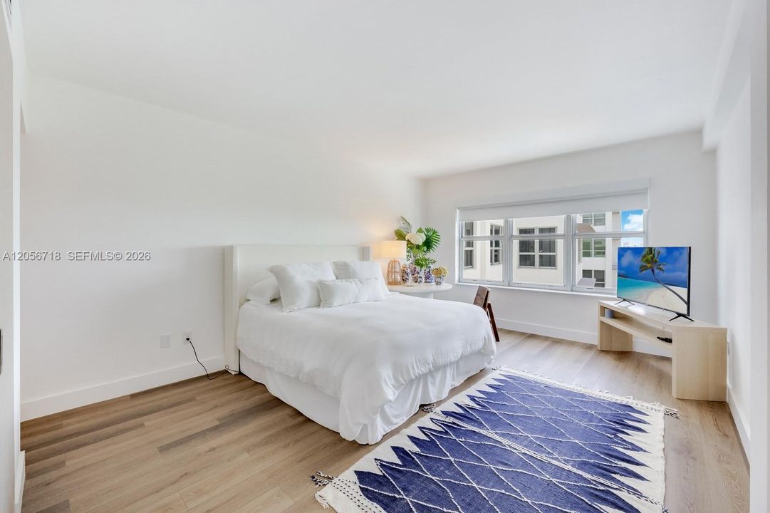 В аренду: $5,000 (1 спален, 1 ванн, 1150 Квадратных фут)