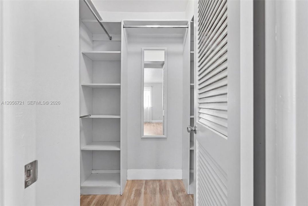 В аренду: $2,500 (2 спален, 2 ванн, 1170 Квадратных фут)