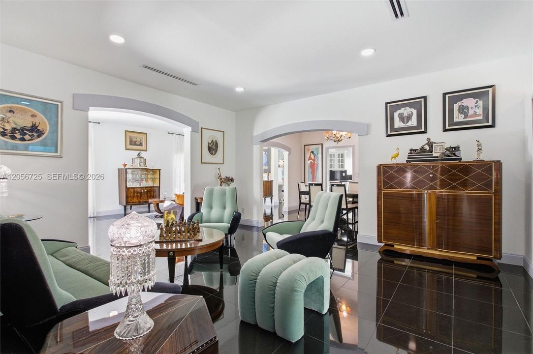 Overlooking Dining & Family Room