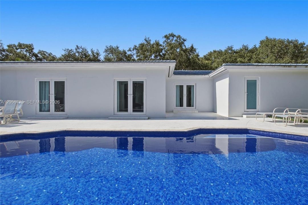 w pool view