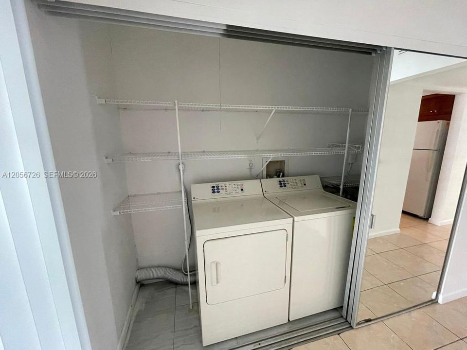 En Renta: $2,000 (2 camas, 1 baños, 1277 Pies cuadrados)