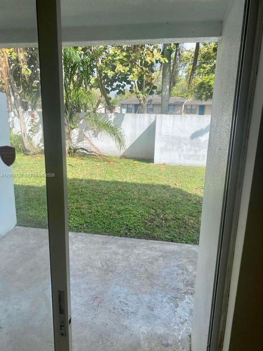 En Renta: $2,000 (2 camas, 1 baños, 1277 Pies cuadrados)