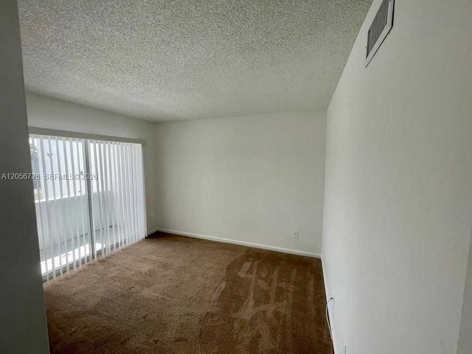 En Renta: $2,000 (2 camas, 1 baños, 1277 Pies cuadrados)