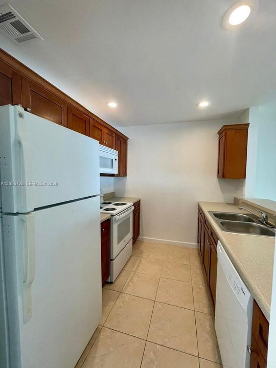 En Renta: $2,000 (2 camas, 1 baños, 1277 Pies cuadrados)