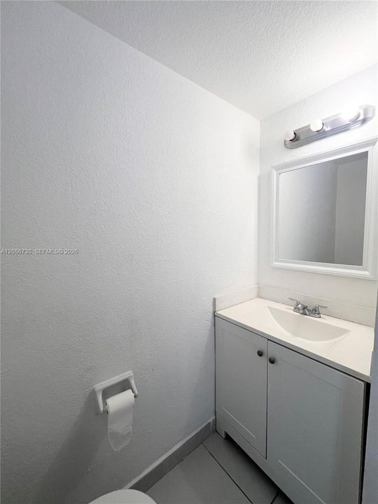 В аренду: $3,500 (4 спален, 2 ванн, 1290 Квадратных фут)