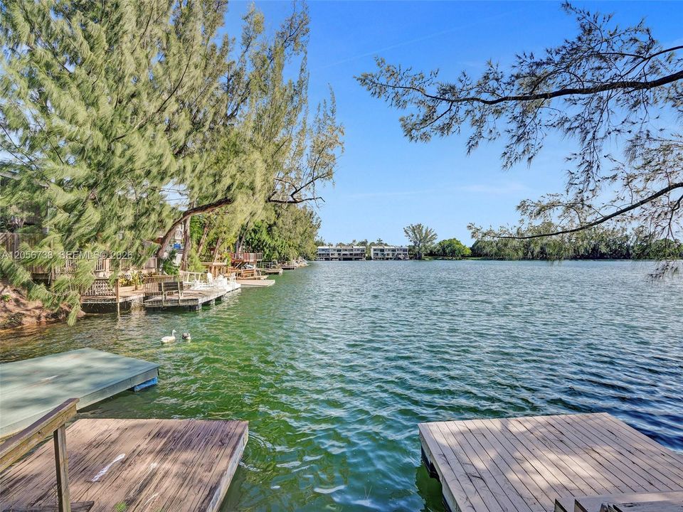 En Venta: $775,000 (2 camas, 2 baños, 1552 Pies cuadrados)
