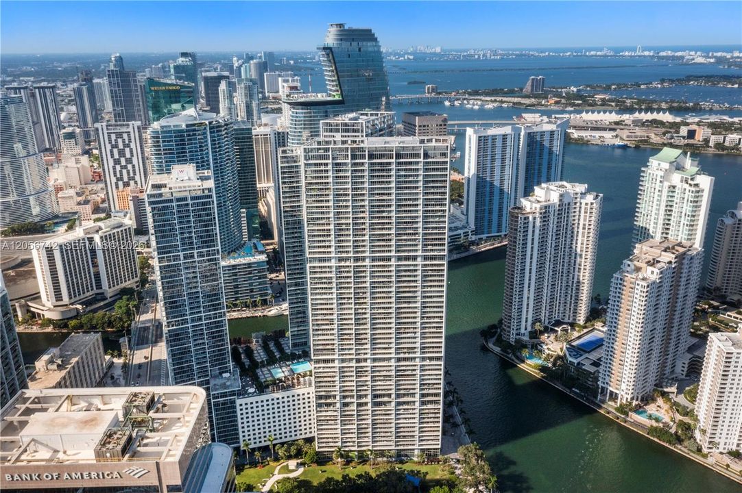 出租: $6,950 (2 贝兹, 2 浴室, 1654 平方英尺)