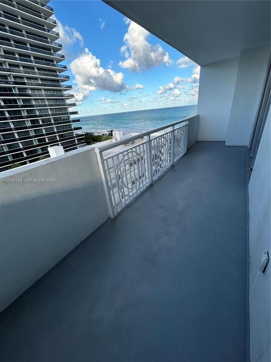 For Rent: $3,950 (4 beds, 2 baths, 1644 Square Feet)