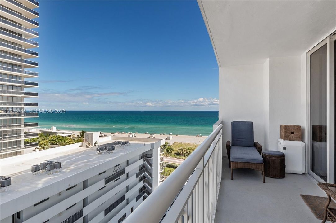 For Rent: $3,950 (4 beds, 2 baths, 1644 Square Feet)