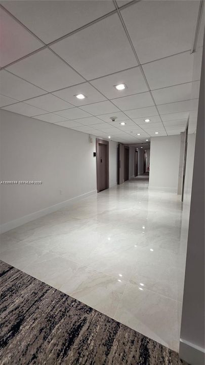 Activo con contrato: $3,950 (4 camas, 2 baños, 1644 Pies cuadrados)