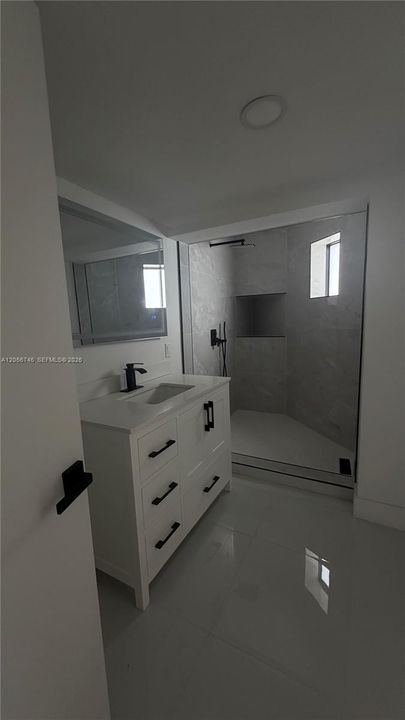 В аренду: $5,300 (4 спален, 4 ванн, 3002 Квадратных фут)