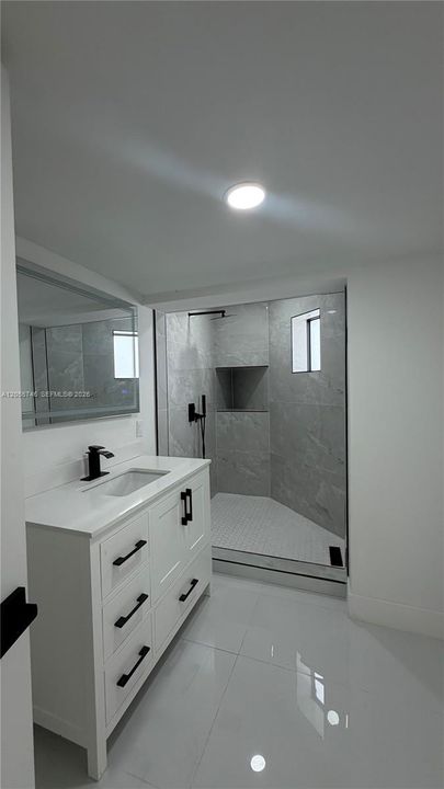 В аренду: $5,300 (4 спален, 4 ванн, 3002 Квадратных фут)