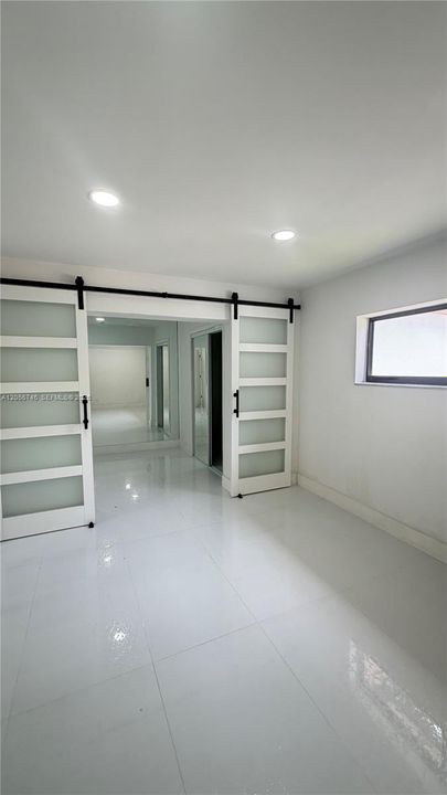 В аренду: $5,300 (4 спален, 4 ванн, 3002 Квадратных фут)