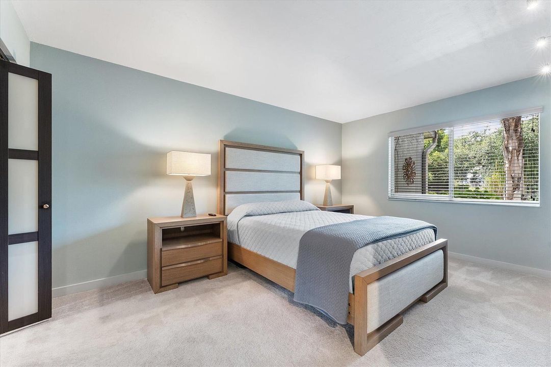 23-2705 Oakland Forest Drive unit 104_02