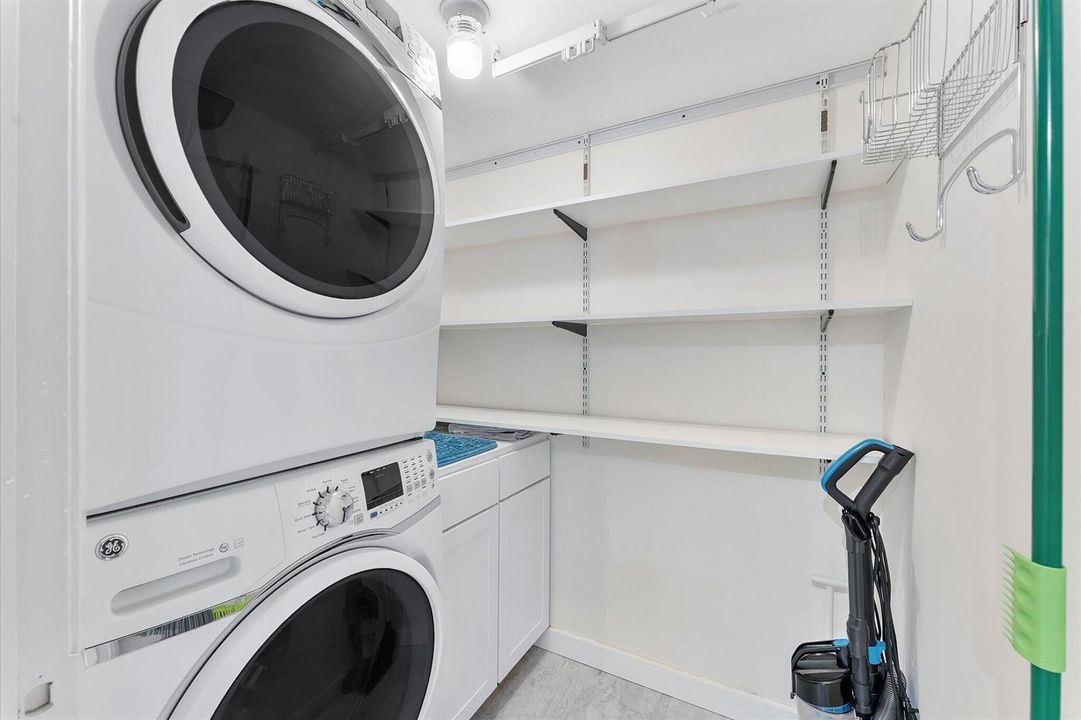 19-2705 Oakland Forest Drive unit 104_01