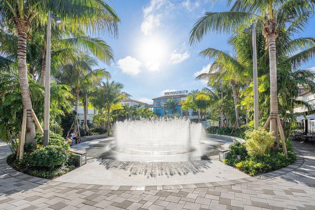 The Square Water Pavilion