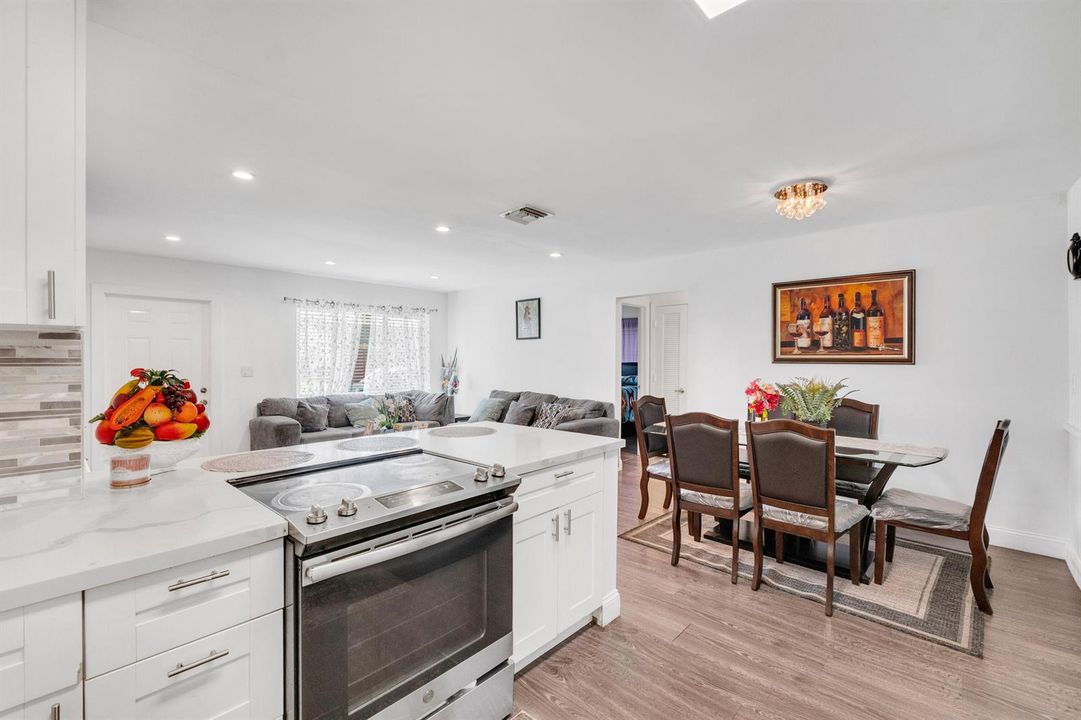 5711 Nw 65th Way-19