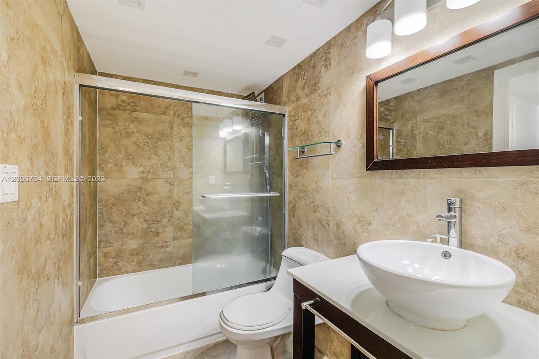 En Venta: $475,000 (1 camas, 1 baños, 659 Pies cuadrados)