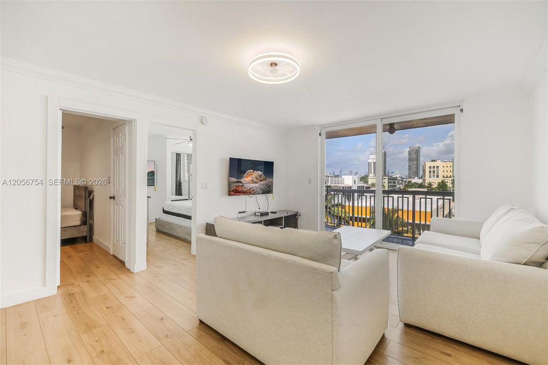 En Venta: $475,000 (1 camas, 1 baños, 659 Pies cuadrados)