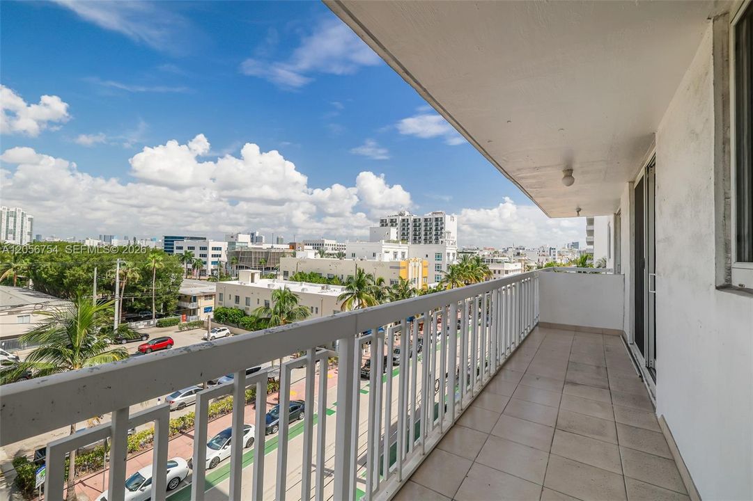 En Venta: $475,000 (1 camas, 1 baños, 659 Pies cuadrados)
