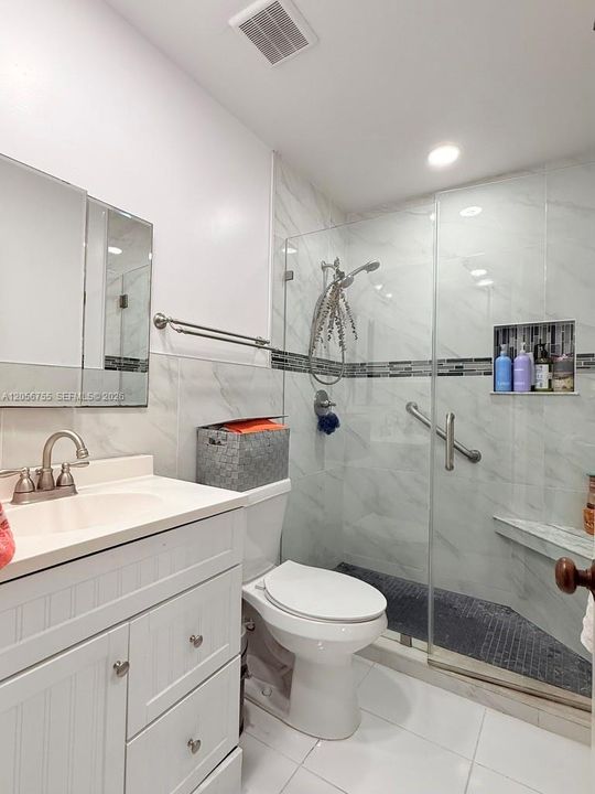For Sale: $499,900 (3 beds, 2 baths, 1274 Square Feet)