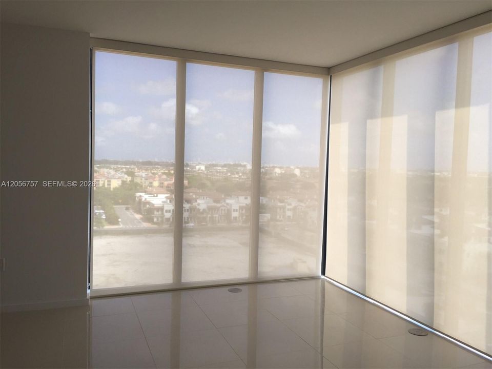 For Rent: $3,300 (2 beds, 2 baths, 1067 Square Feet)