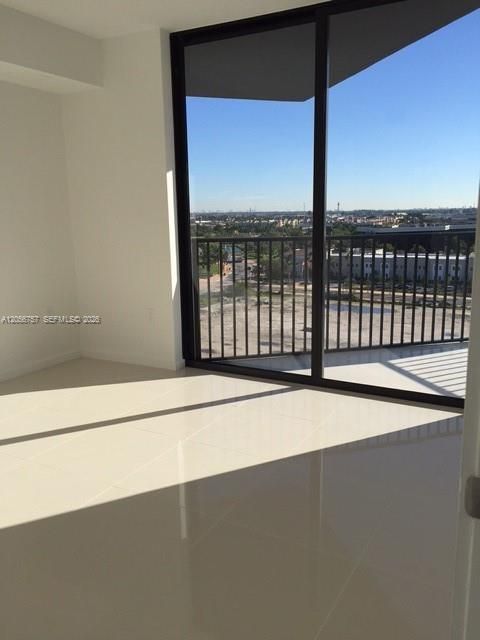 For Rent: $3,300 (2 beds, 2 baths, 1067 Square Feet)