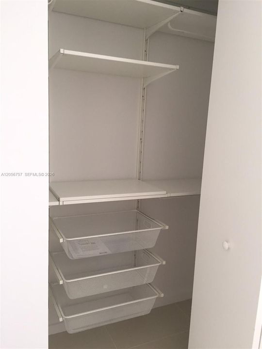 For Rent: $3,300 (2 beds, 2 baths, 1067 Square Feet)