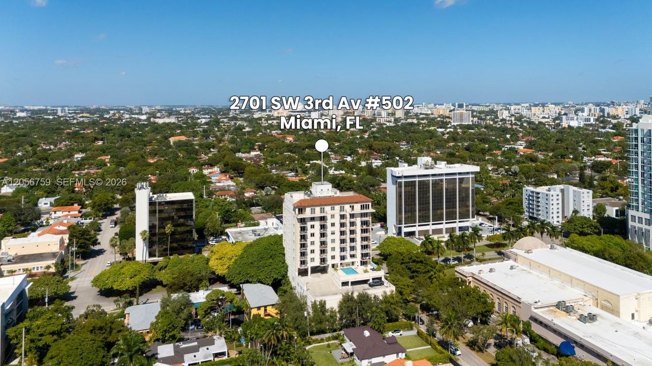 For Rent: $2,300 (1 beds, 1 baths, 695 Square Feet)
