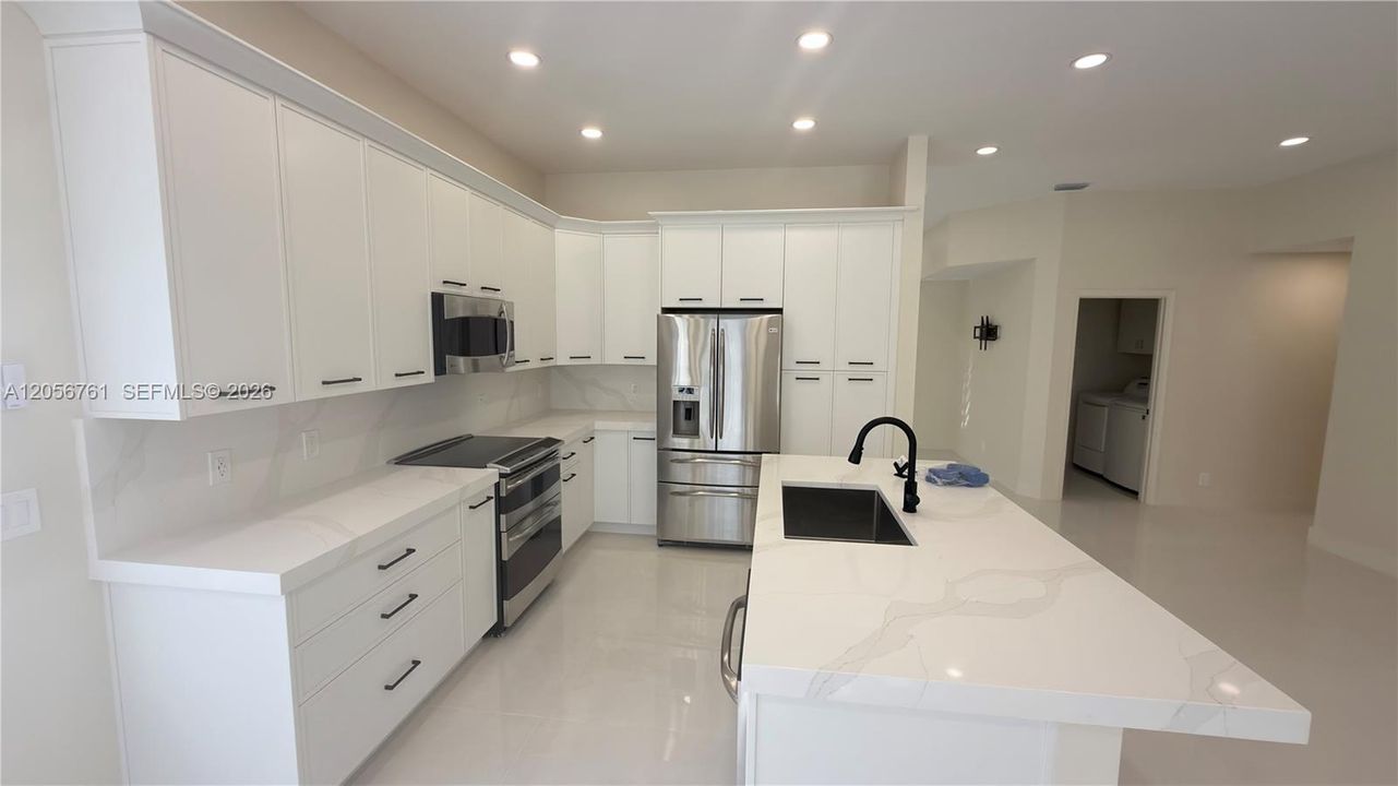 В аренду: $4,600 (3 спален, 2 ванн, 1522 Квадратных фут)