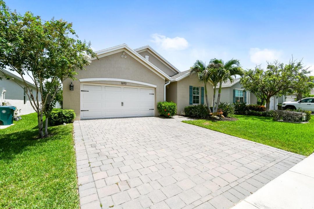1693 White Pine Jensen Beach