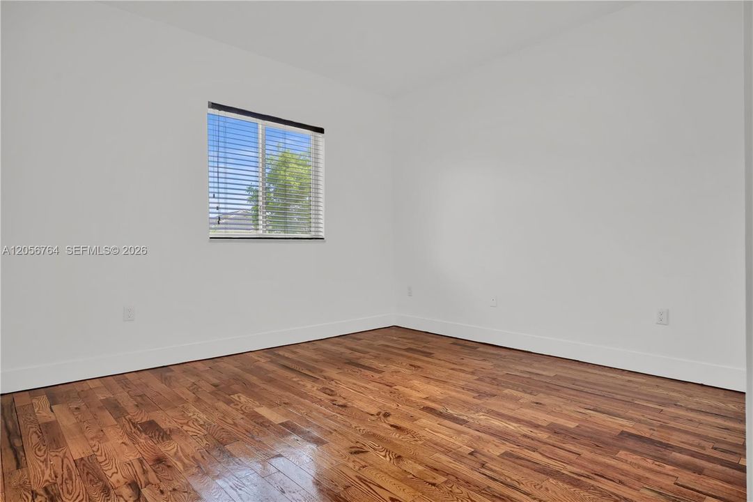 En Venta: $750,000 (5 camas, 3 baños, 3575 Pies cuadrados)