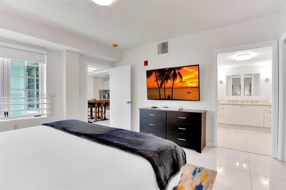 En Venta: $1,099,000 (2 camas, 2 baños, 1387 Pies cuadrados)